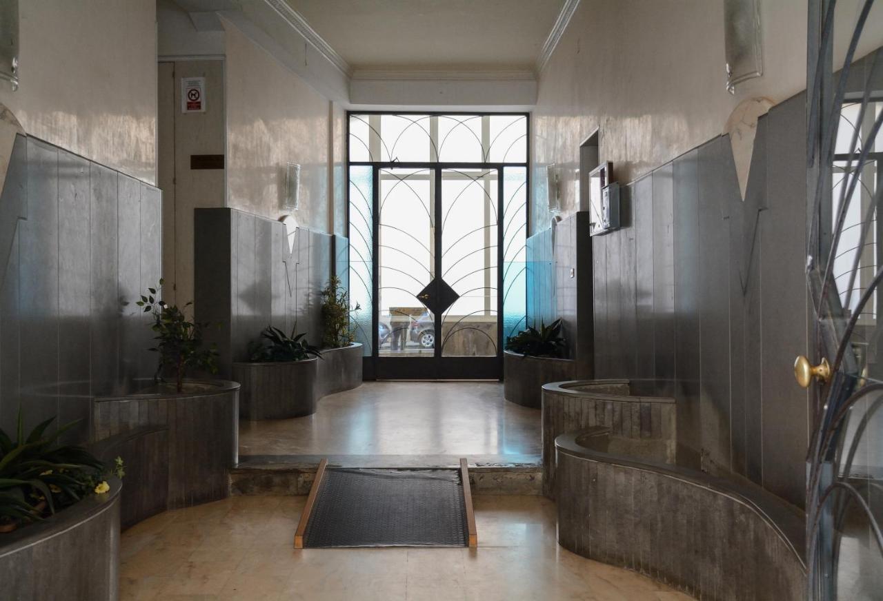 Residenza Margherita - Centralissima Salerno Zewnętrze zdjęcie